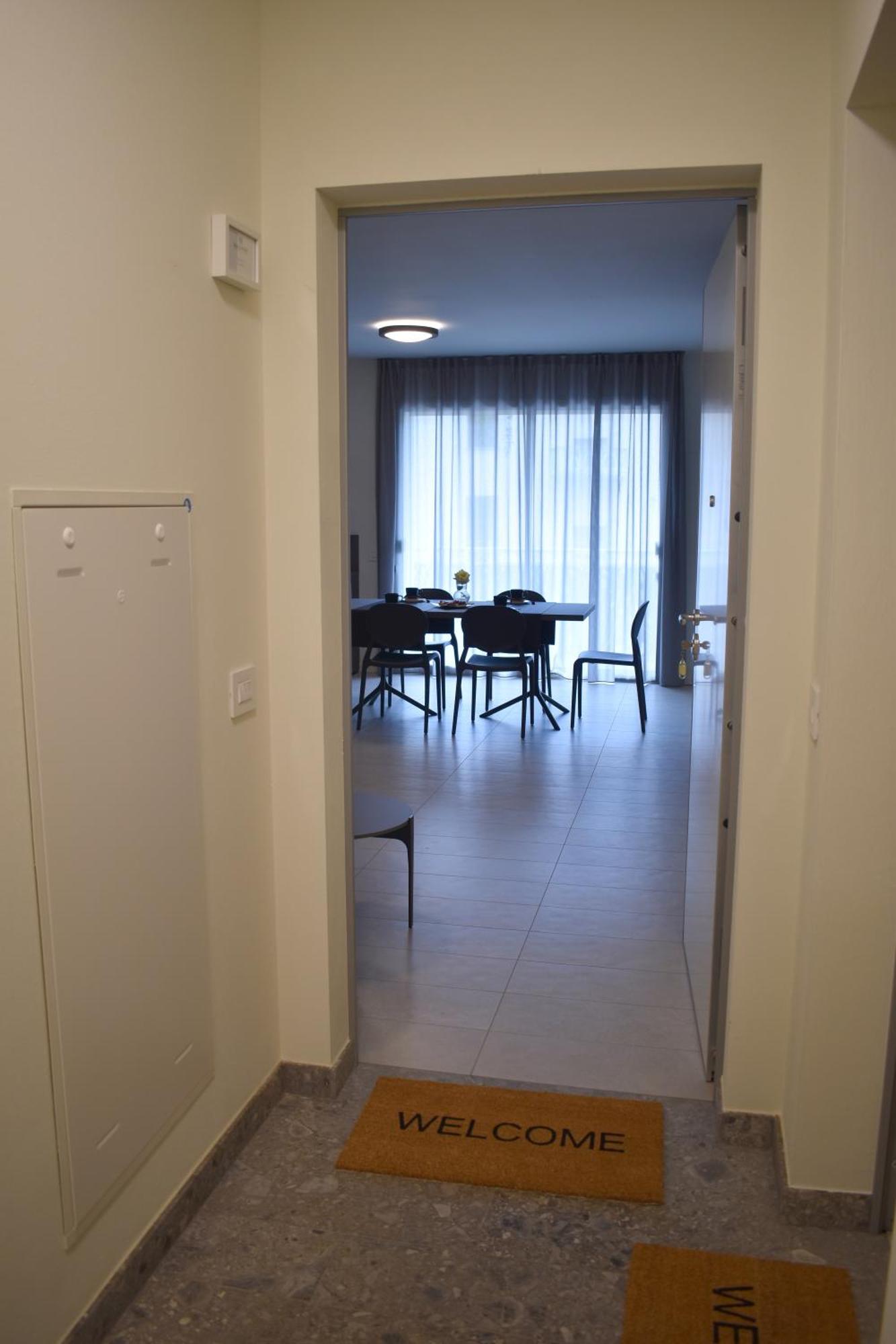 Baia Delle Rose Via Roma 111 Διαμέρισμα Costa Volpino Δωμάτιο φωτογραφία
